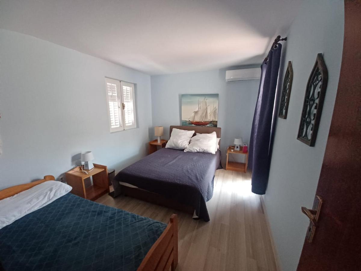טרוגיר Apartment Bunjo'S Beach House מראה חיצוני תמונה